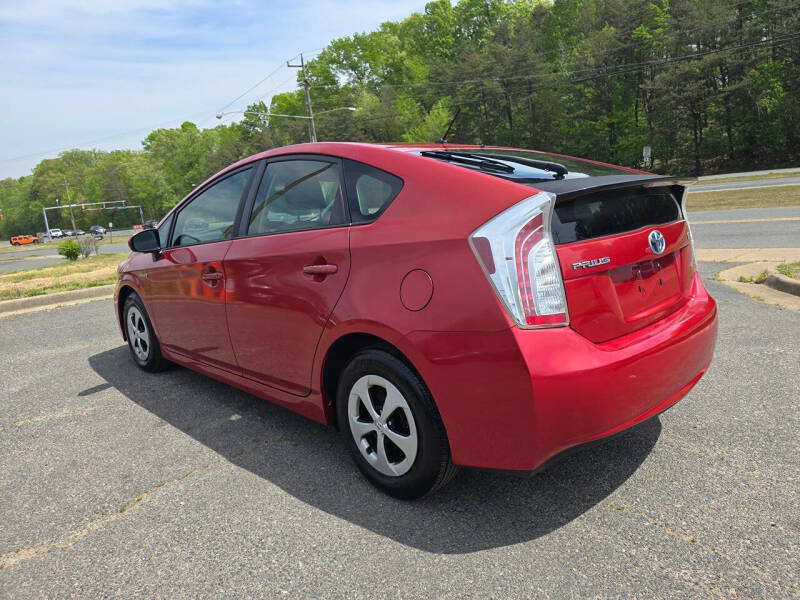 2012 Toyota Prius Two