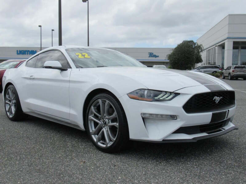 2022 Ford Mustang EcoBoost