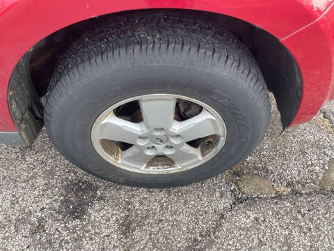 2011 Ford Escape XLS