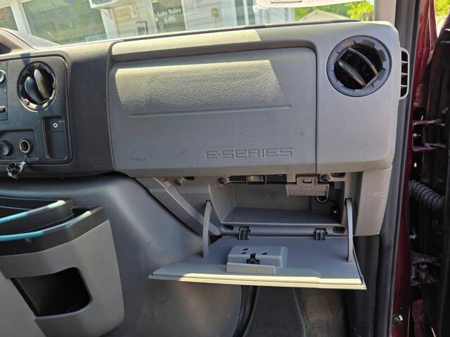 2011 Ford E-Series