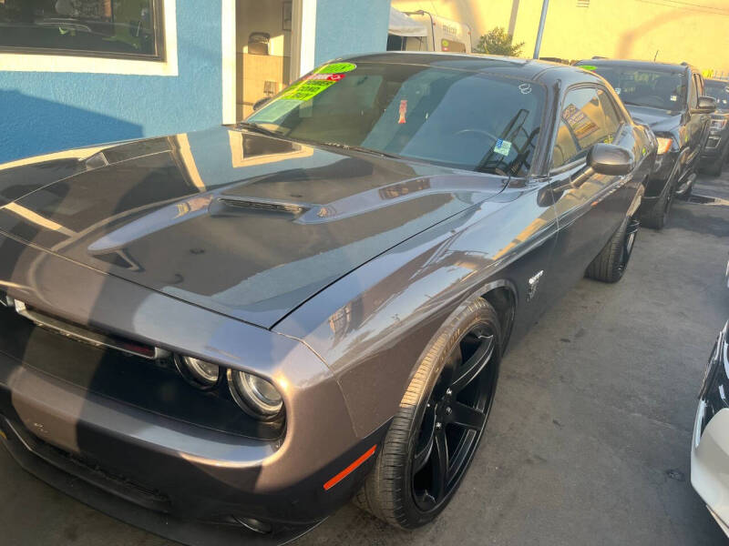 2018 Dodge Challenger R/T Plus