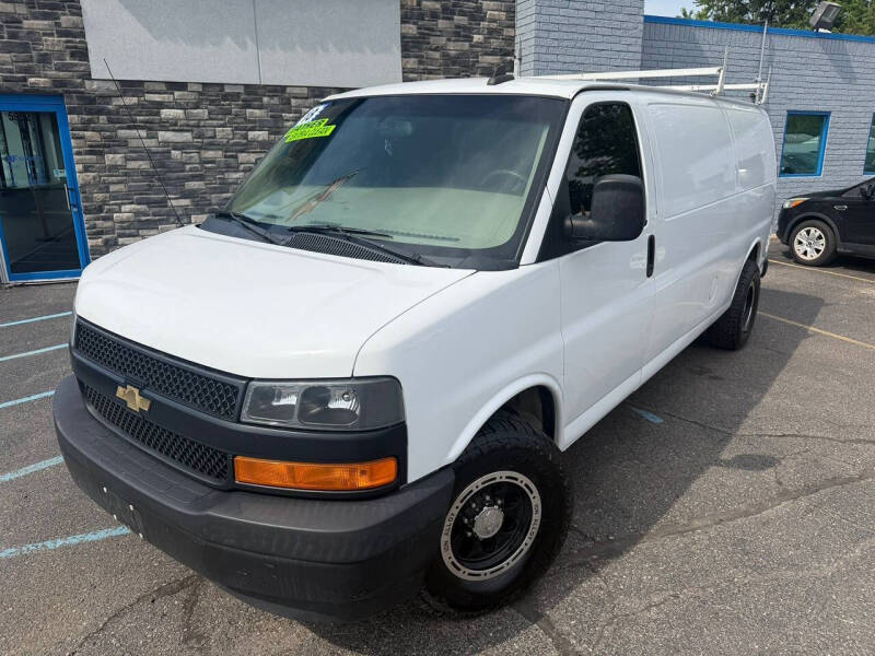 2018 Chevrolet Express 2500