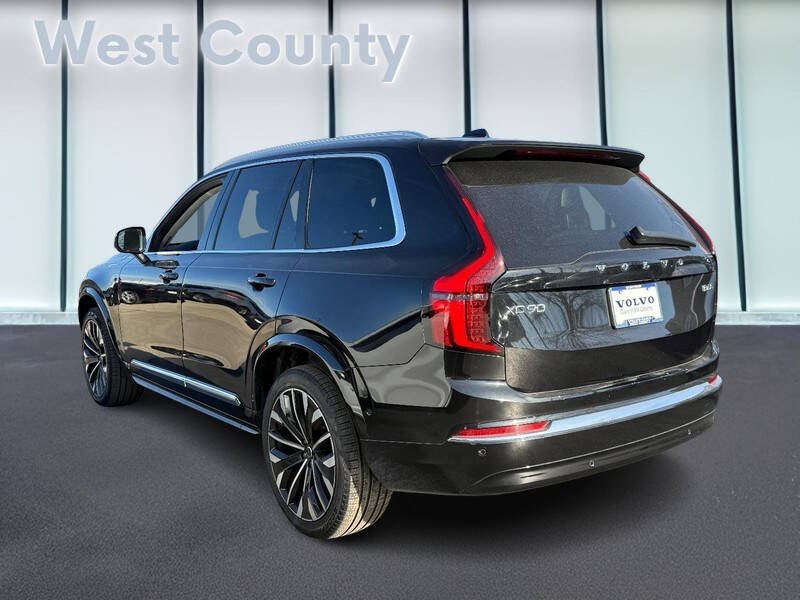2025 Volvo XC90 B6 Plus Bright Theme 7P