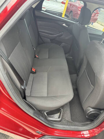 2016 Ford Focus SE