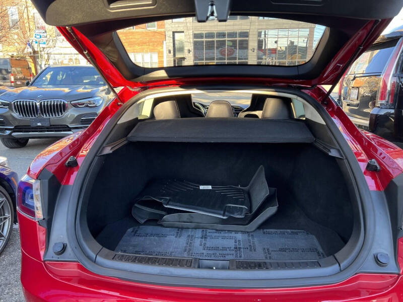 2016 Tesla Model S 85D