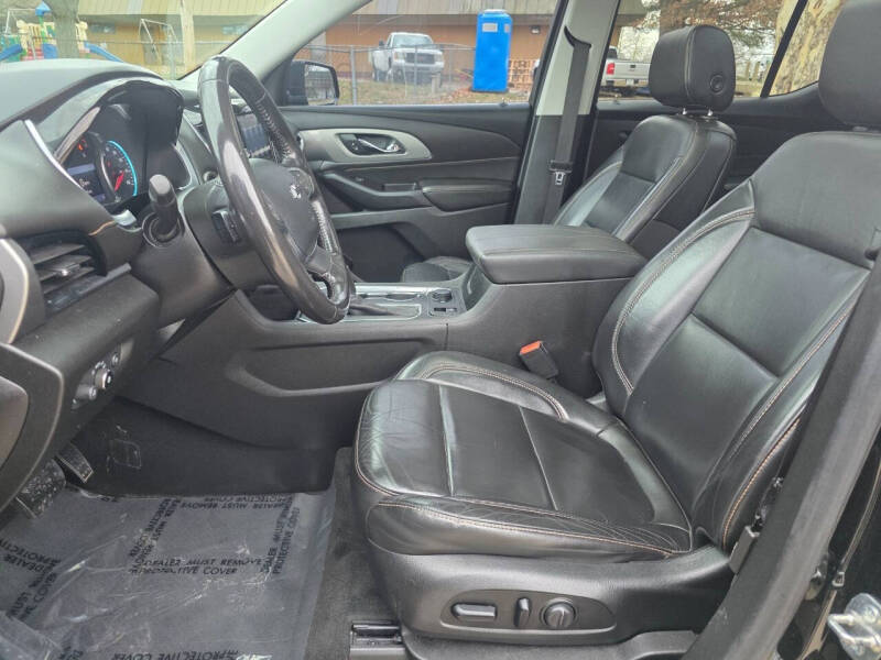 2020 Chevrolet Traverse LT Leather