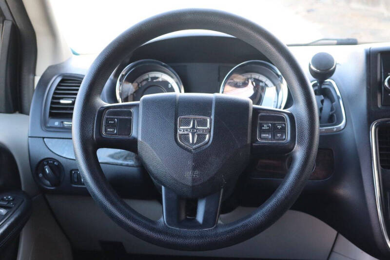 2015 Dodge Grand Caravan SE