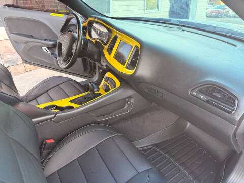 2015 Dodge Challenger SXT