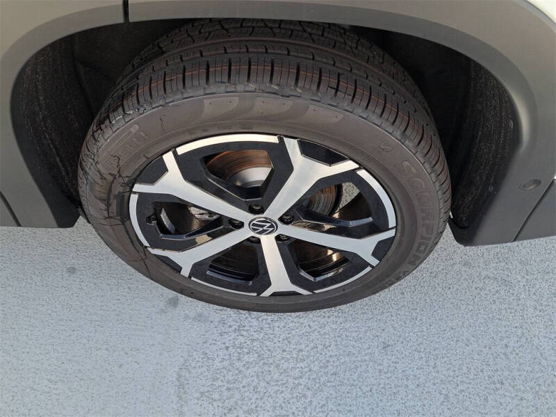 2026 Volkswagen Tiguan SE