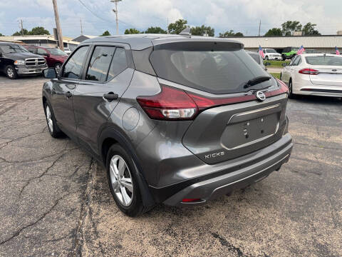 2021 Nissan Kicks S