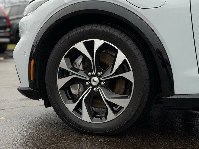 2022 Ford Mustang Mach-E Premium