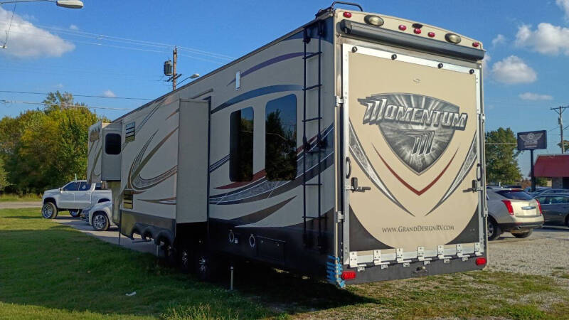2015 Grand Design RV MOMENTUM 380TH