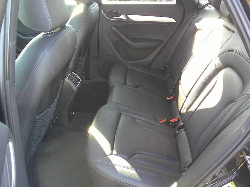 2016 Audi Q3 2.0T quattro Premium Plus