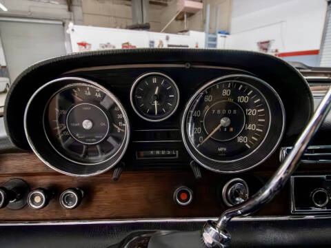 1971 Mercedes-Benz 280-Class