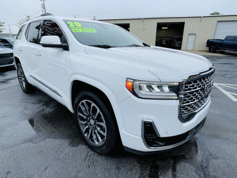 2020 GMC Acadia Denali