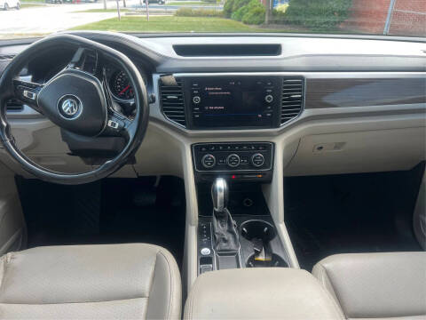 2018 Volkswagen Atlas V6 SE