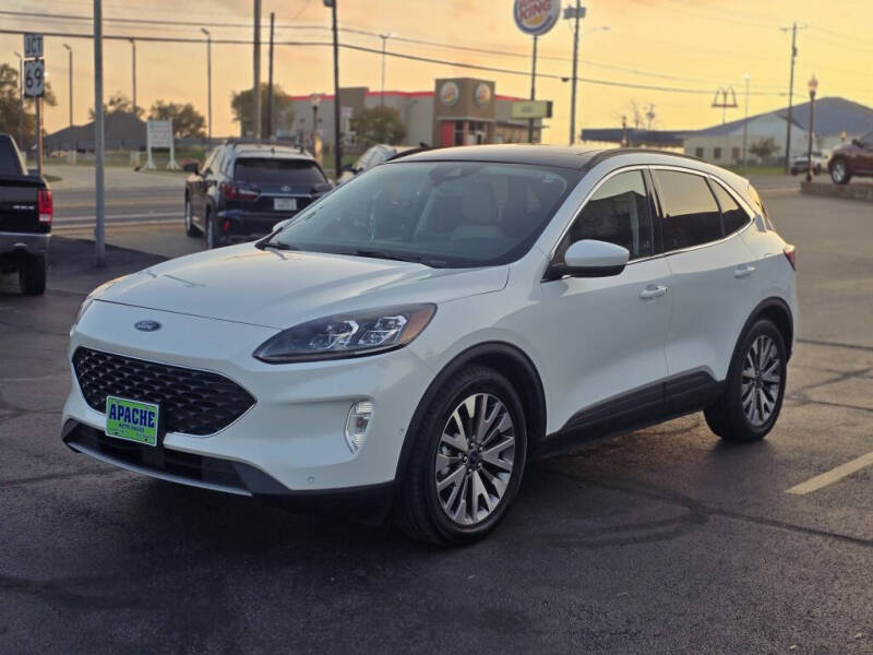 2021 Ford Escape Hybrid Titanium