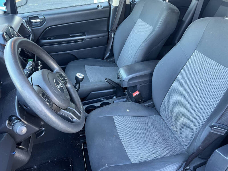 2012 Jeep Compass Sport