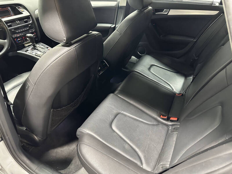 2009 Audi A4 2.0T quattro Prestige