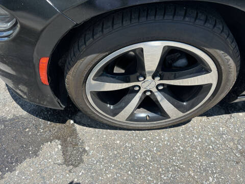 2015 Dodge Charger SE