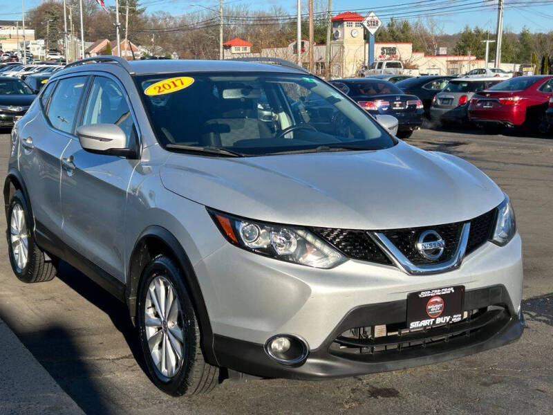 2017 Nissan Rogue Sport SV