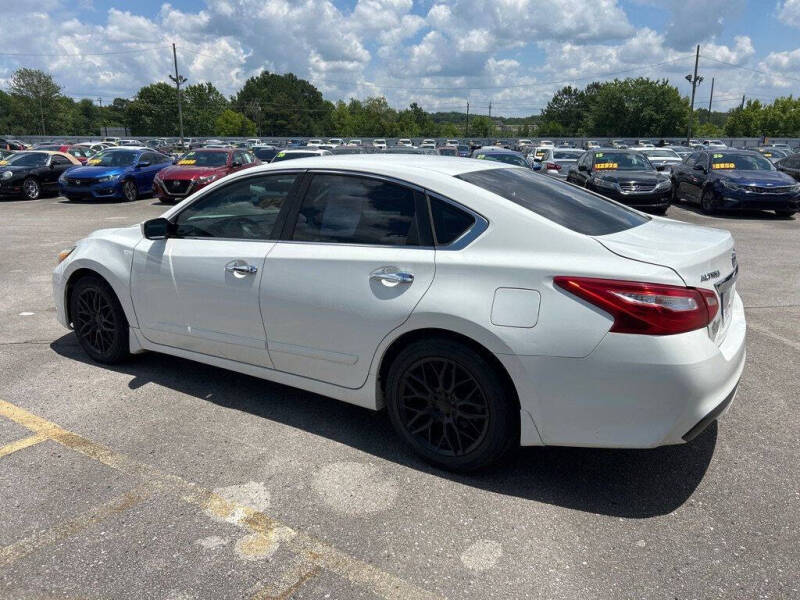 2017 Nissan Altima