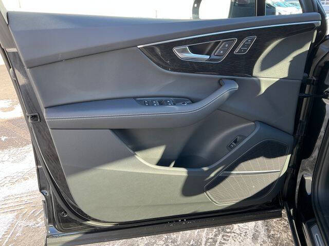 2026 Audi Q7 quattro Premium Plus 55 TFSI