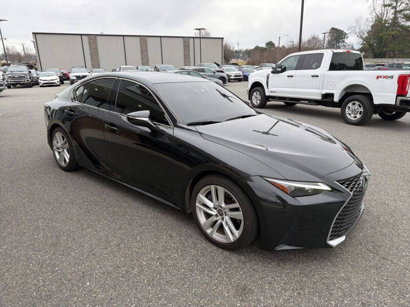 2023 Lexus IS 300