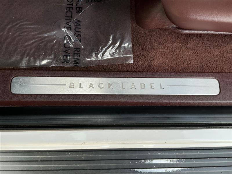 2018 Lincoln Navigator Black Label