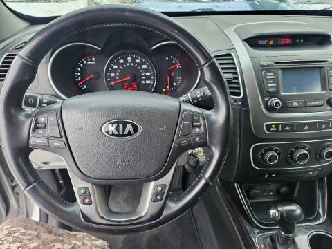2015 Kia Sorento LX