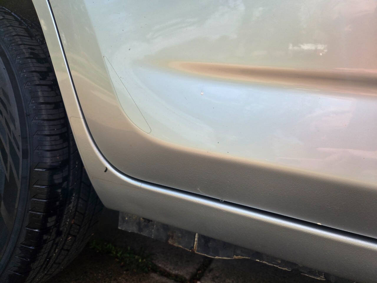 2011 Toyota RAV4 23