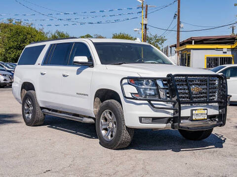 2017 Chevrolet Suburban LT