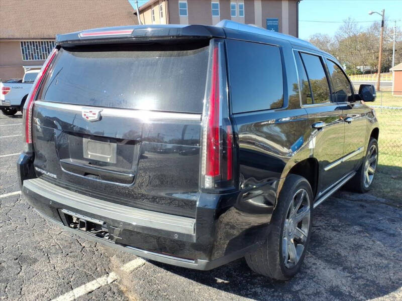 2016 Cadillac Escalade Premium Collection