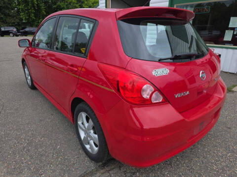 2012 Nissan Versa 1.8 SL