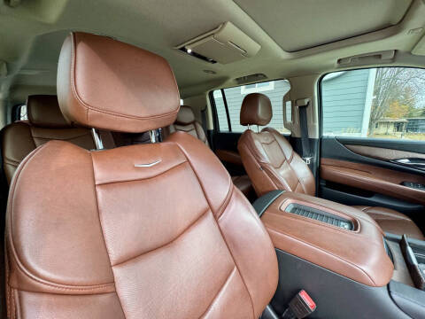 2019 Cadillac Escalade ESV Premium Luxury