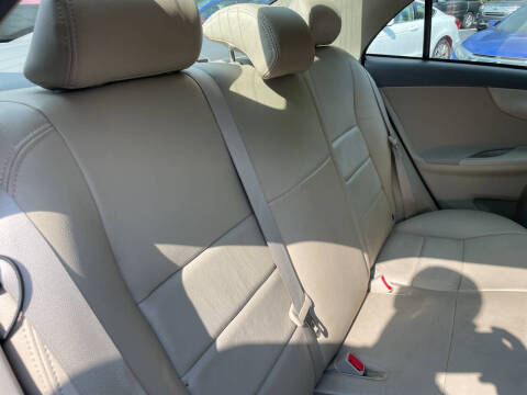 2009 Toyota Corolla LE