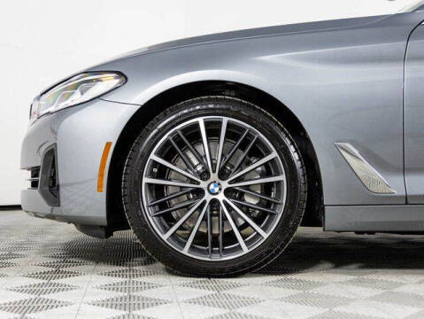 2023 BMW 5 Series 530i