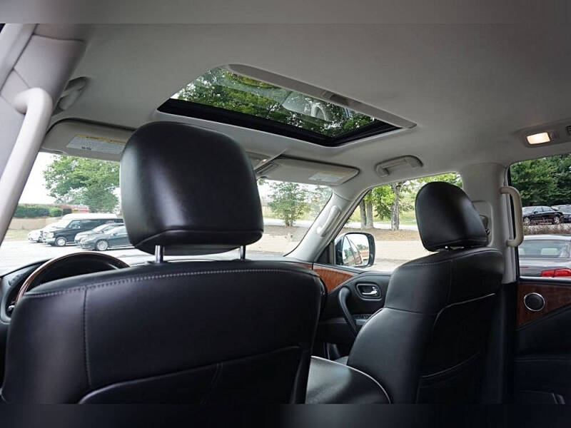 2019 Infiniti QX80 Luxe