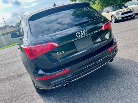 2012 Audi Q5 3.2 quattro Premium Plus