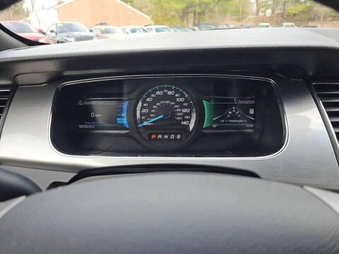 2017 Ford Taurus SEL