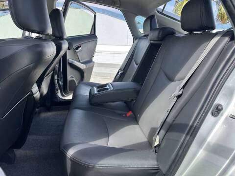 2012 Toyota Prius Four
