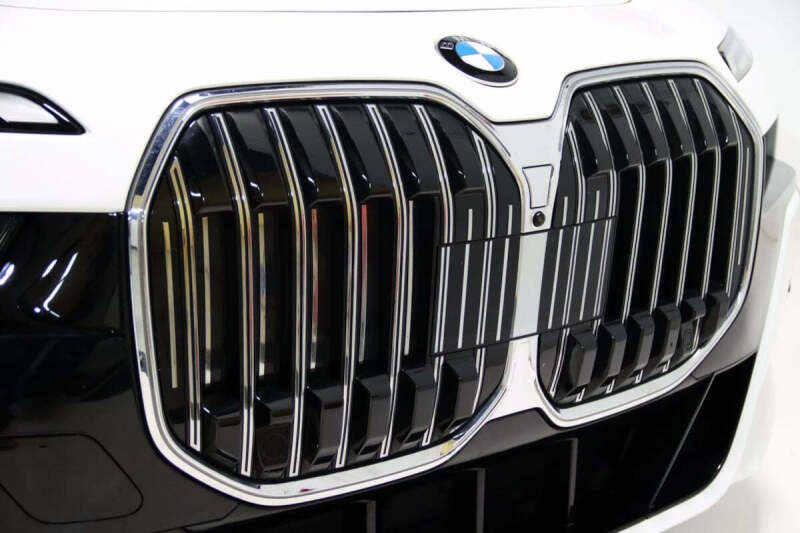 2023 BMW 7 Series 760i xDrive