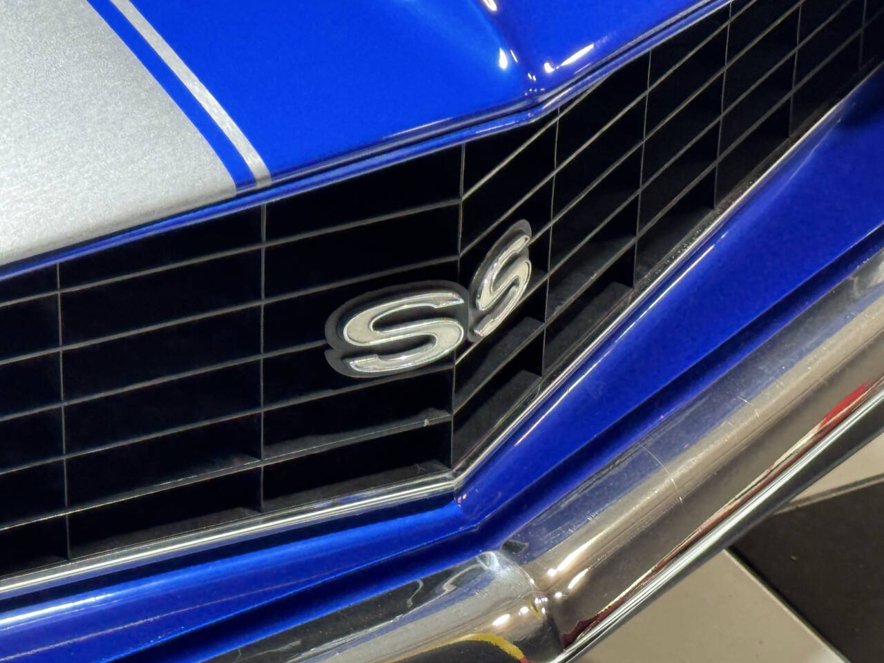 1969 Chevrolet Camaro 44