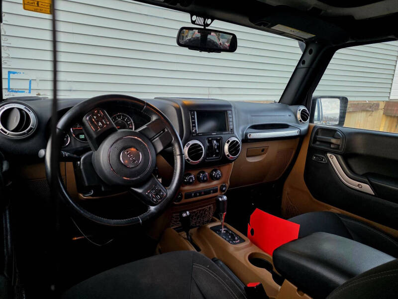 2016 Jeep Wrangler Unlimited Sahara
