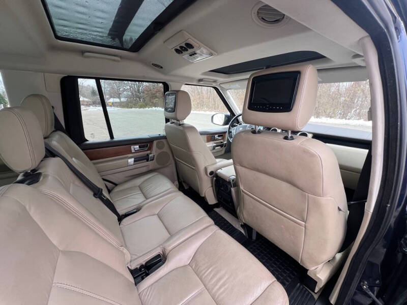 2016 Land Rover LR4 HSE LUX
