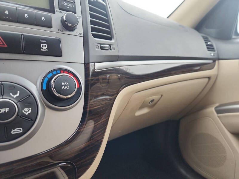 2011 Hyundai Santa Fe GLS