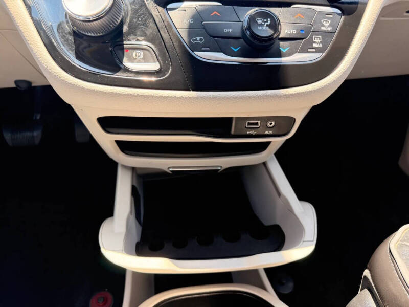 2018 Chrysler Pacifica Limited