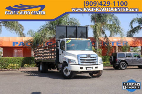2015 Hino 268