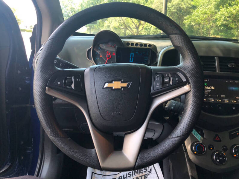 2013 Chevrolet Sonic LT Manual