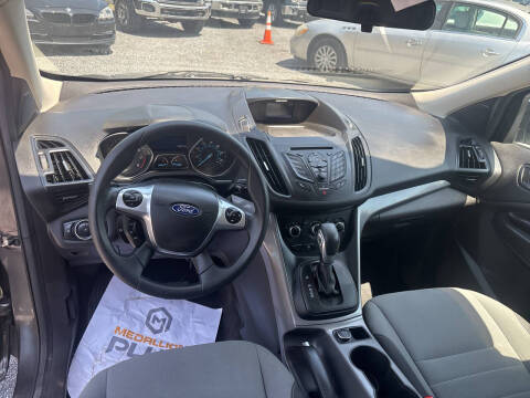 2015 Ford Escape SE